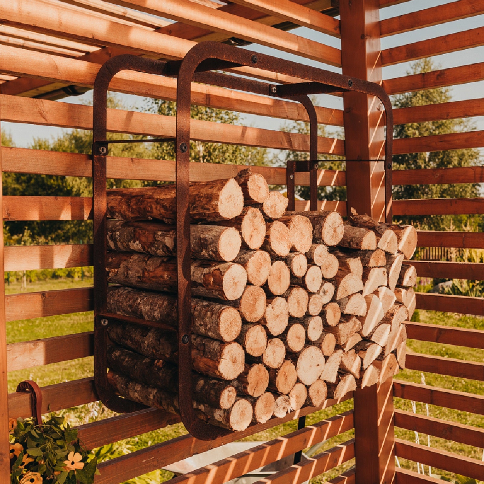Puukori Ake – Corten Teräs 72 × 72 cm