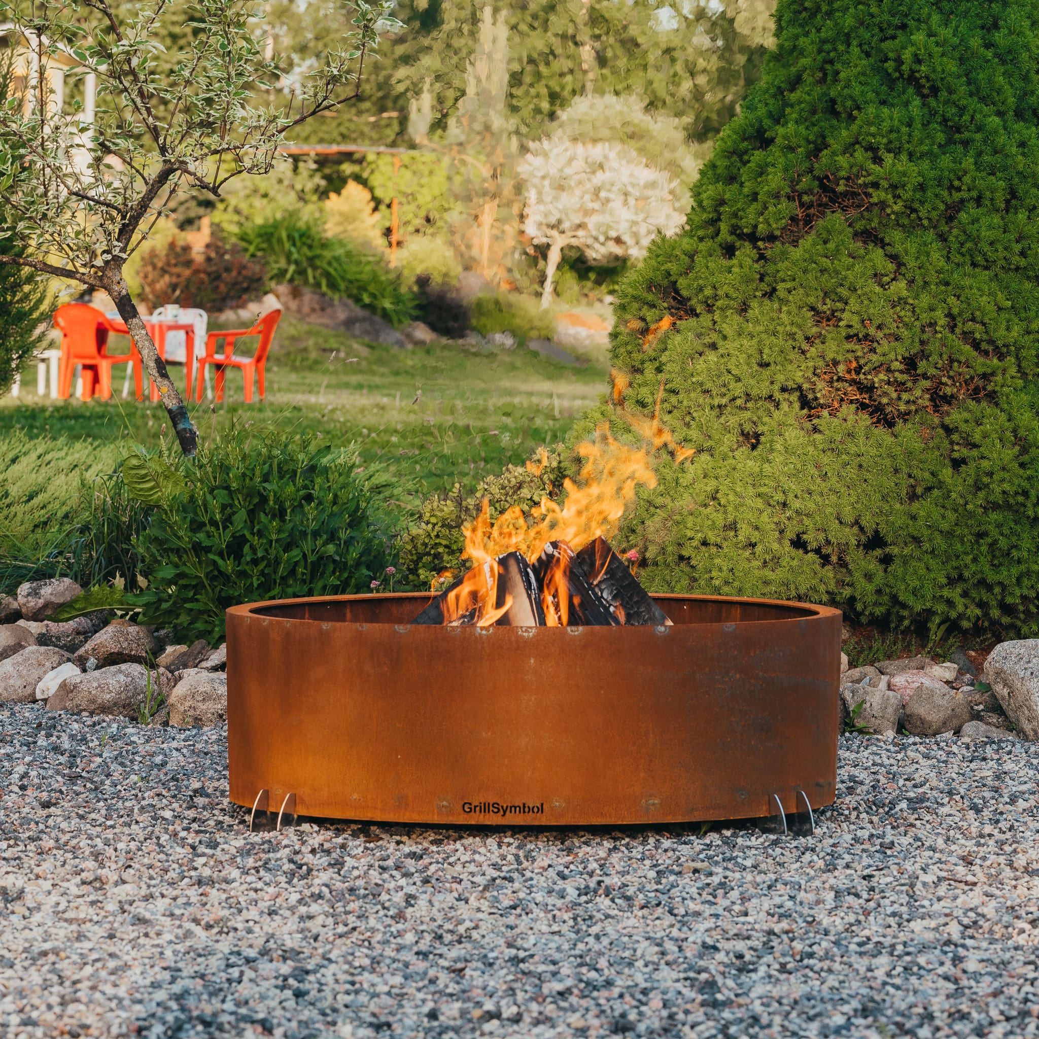 Elias – Corten Teräs Ulkotulisija ø 88 cm